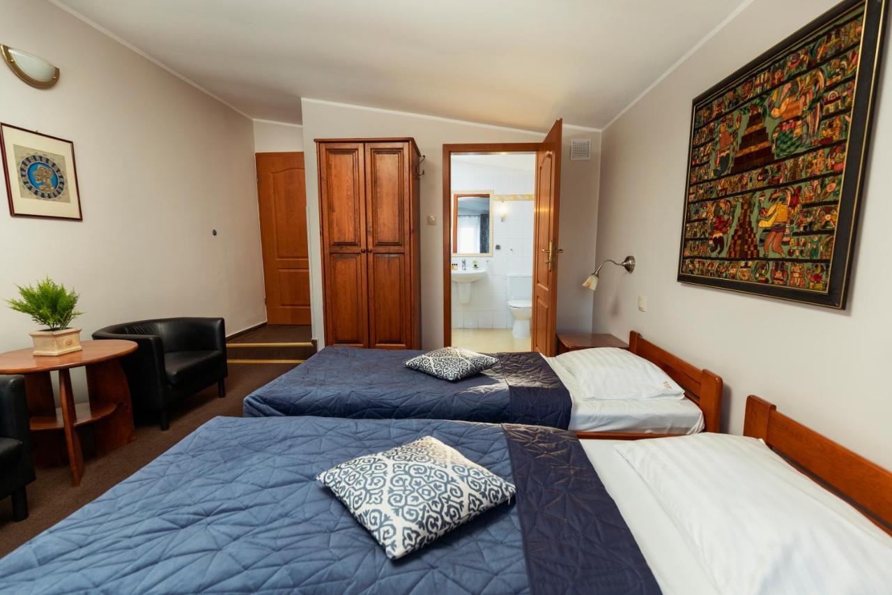 פוזנן Villa Toscania-Check In 24H מראה חיצוני תמונה