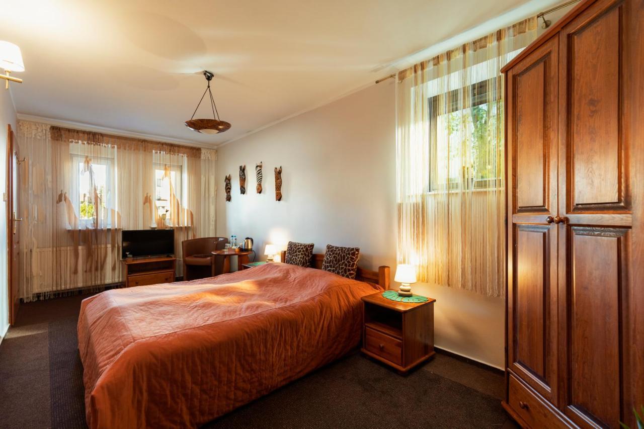 פוזנן Villa Toscania-Check In 24H מראה חיצוני תמונה