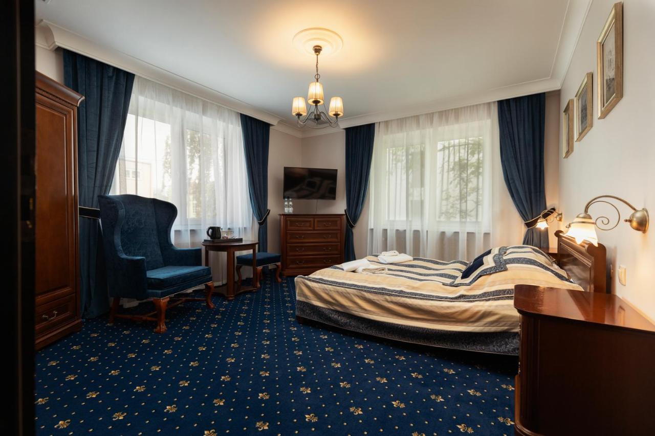 פוזנן Villa Toscania-Check In 24H מראה חיצוני תמונה
