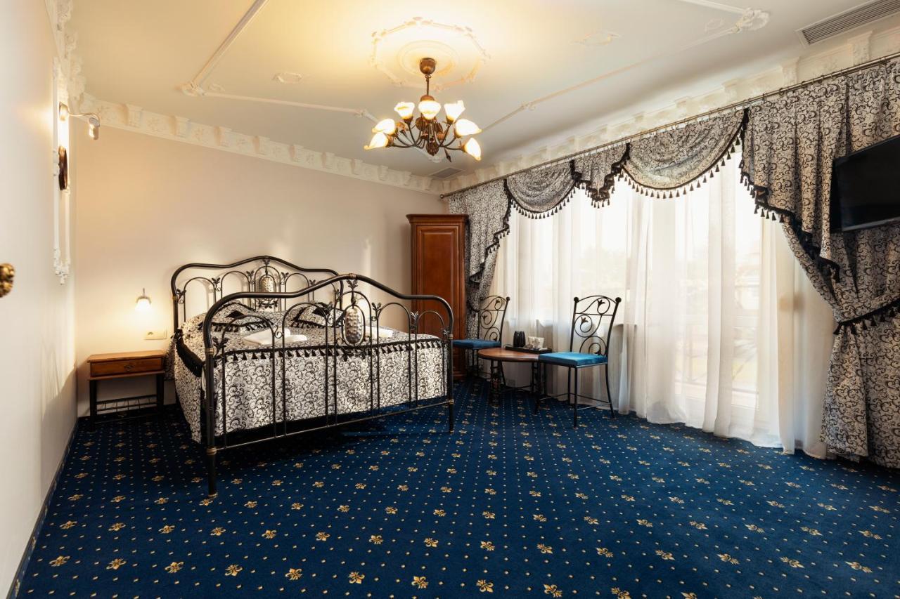פוזנן Villa Toscania-Check In 24H מראה חיצוני תמונה