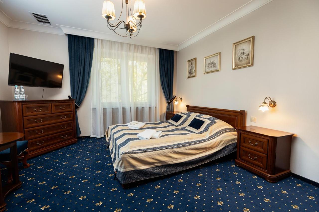 פוזנן Villa Toscania-Check In 24H מראה חיצוני תמונה