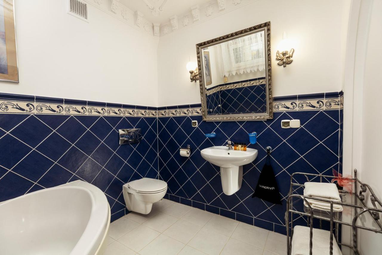 פוזנן Villa Toscania-Check In 24H מראה חיצוני תמונה