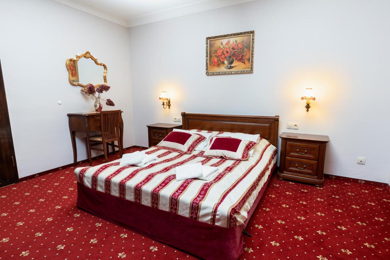 פוזנן Villa Toscania-Check In 24H מראה חיצוני תמונה