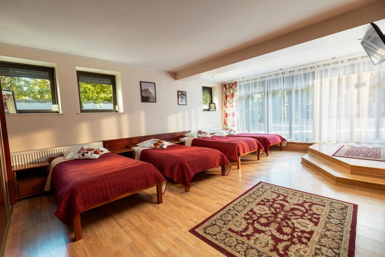 פוזנן Villa Toscania-Check In 24H מראה חיצוני תמונה